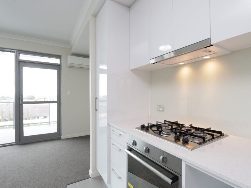 503/21 Malata Crescent, SUCCESS, WA 6164