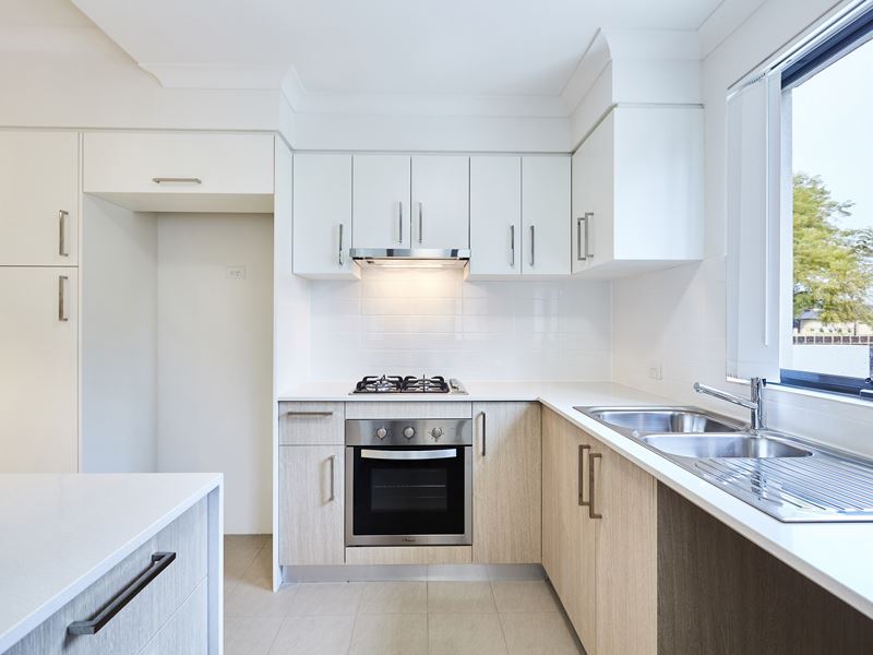 Rentals 3 100/7 Durnin Avenue, BEELIAR, WA 6164