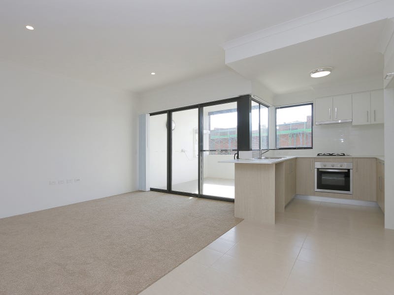 Rentals 3 66/7 Durnin Avenue, BEELIAR, WA 6164